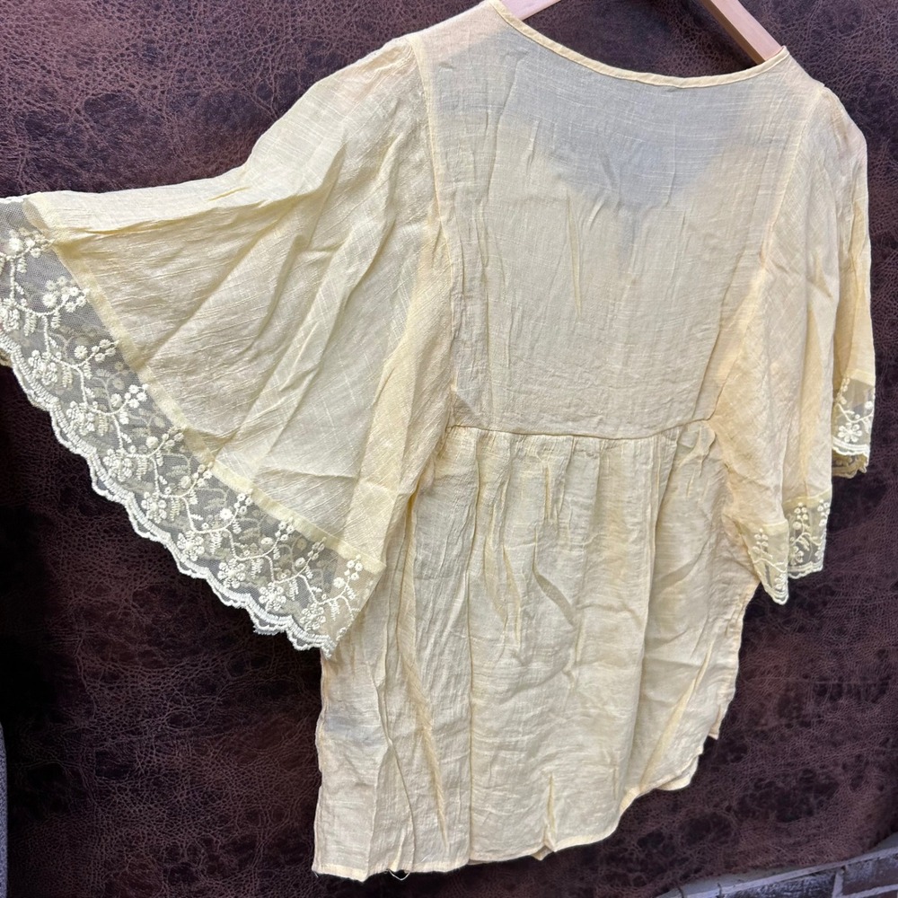 Zac & Rachel Yellow Lace-Yoke Boho Blouse - Picture 7 of 8